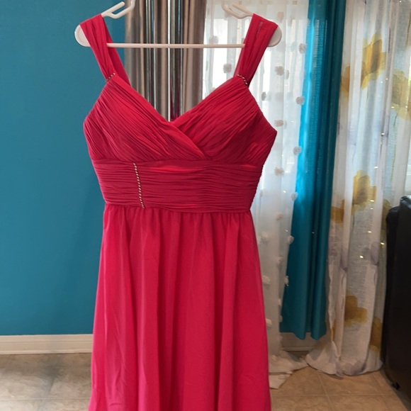 Prom dresses - Picture 5 of 11